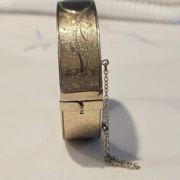 Antique Victorian 14k Gold Filled Hinged Bangle Bracelet - Picture 3 of 7